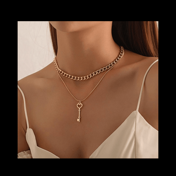 Gold Key Pendant Necklace mambillia 