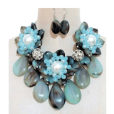 Green Gemstone Statement Necklace mambillia 