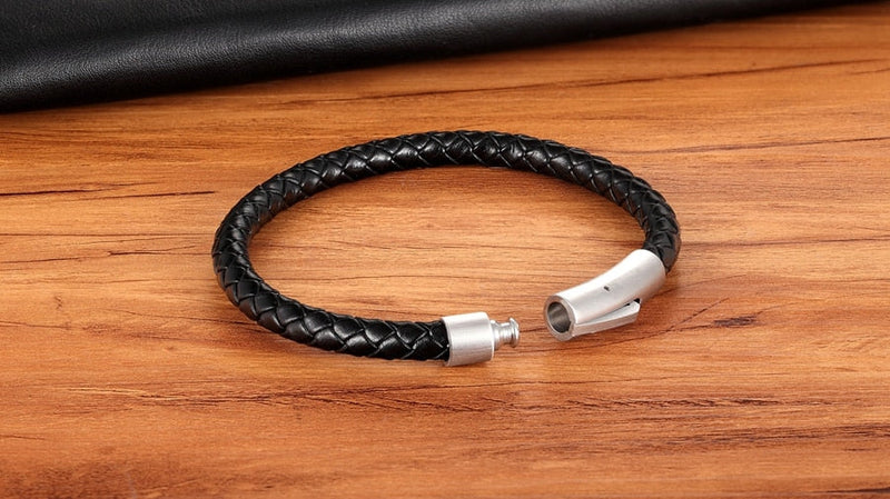 Men’s classic style bracelet mambillia 