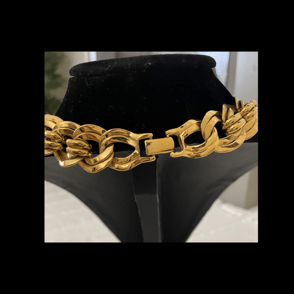 Napier Gold Toned Chunky Necklace mambillia 