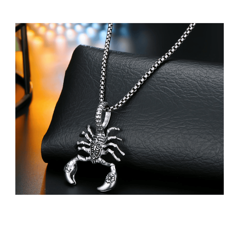 Scorpion Pendant Necklace mambillia 